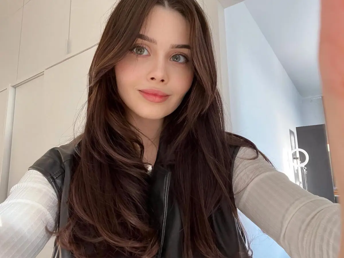 Alina profile in Dubai