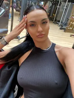 Felicia profile in Dubai
