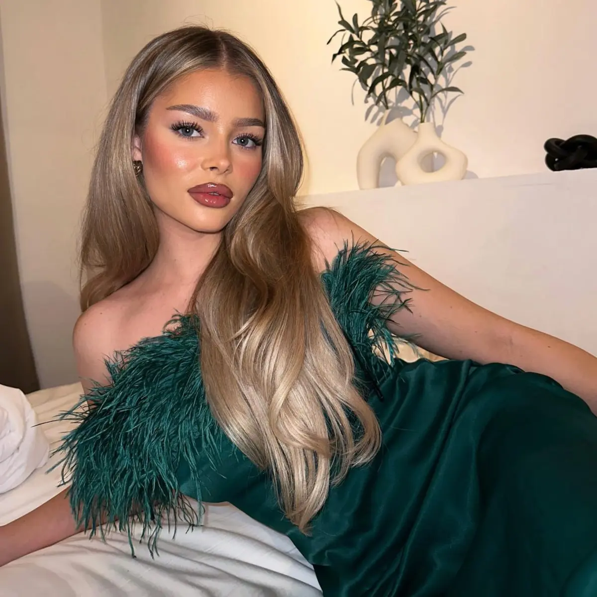 Isabella profile in Dubai