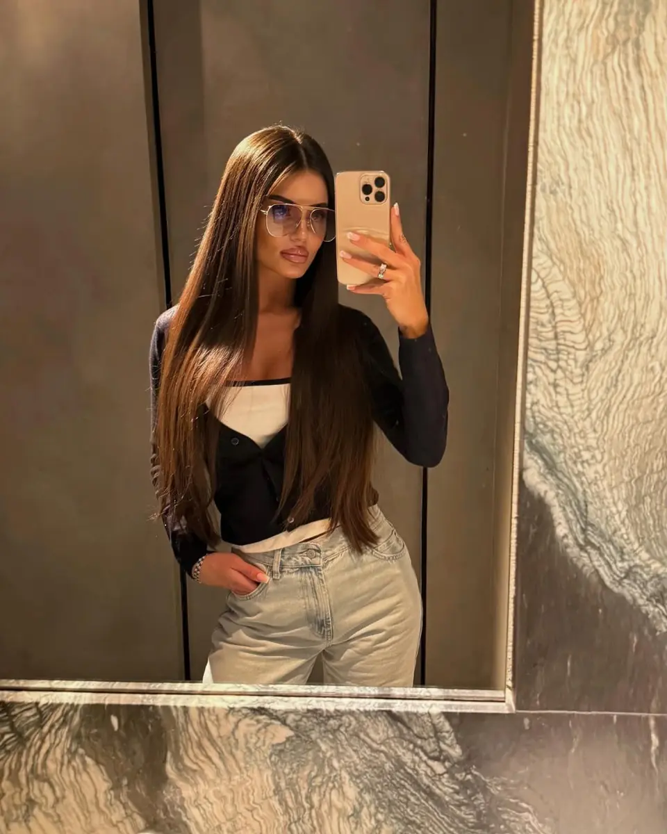 Karina profile in Dubai