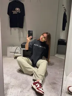 Lia profile in Dubai