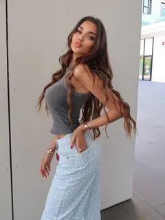 Lily profile in Dubai