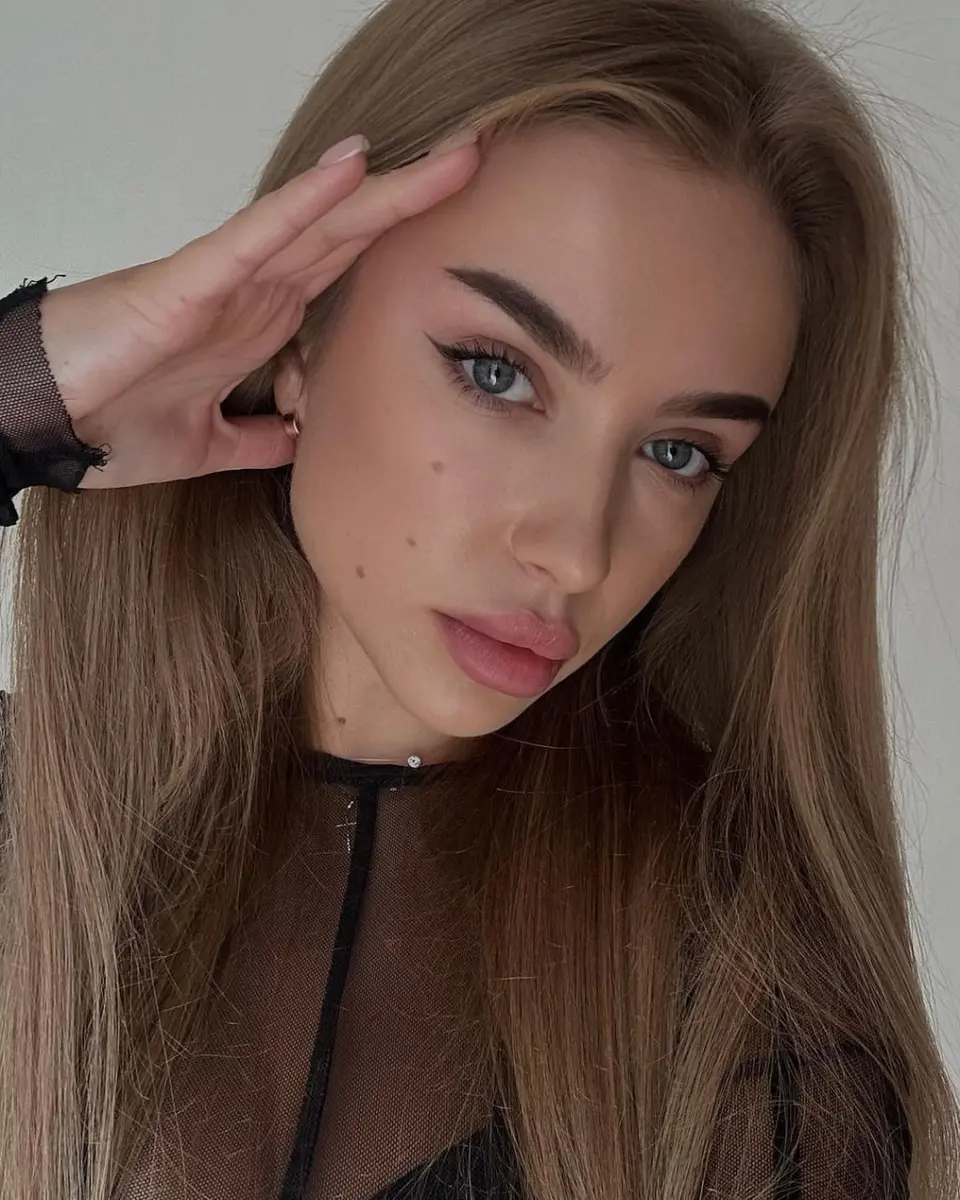 Stefania profile in Dubai