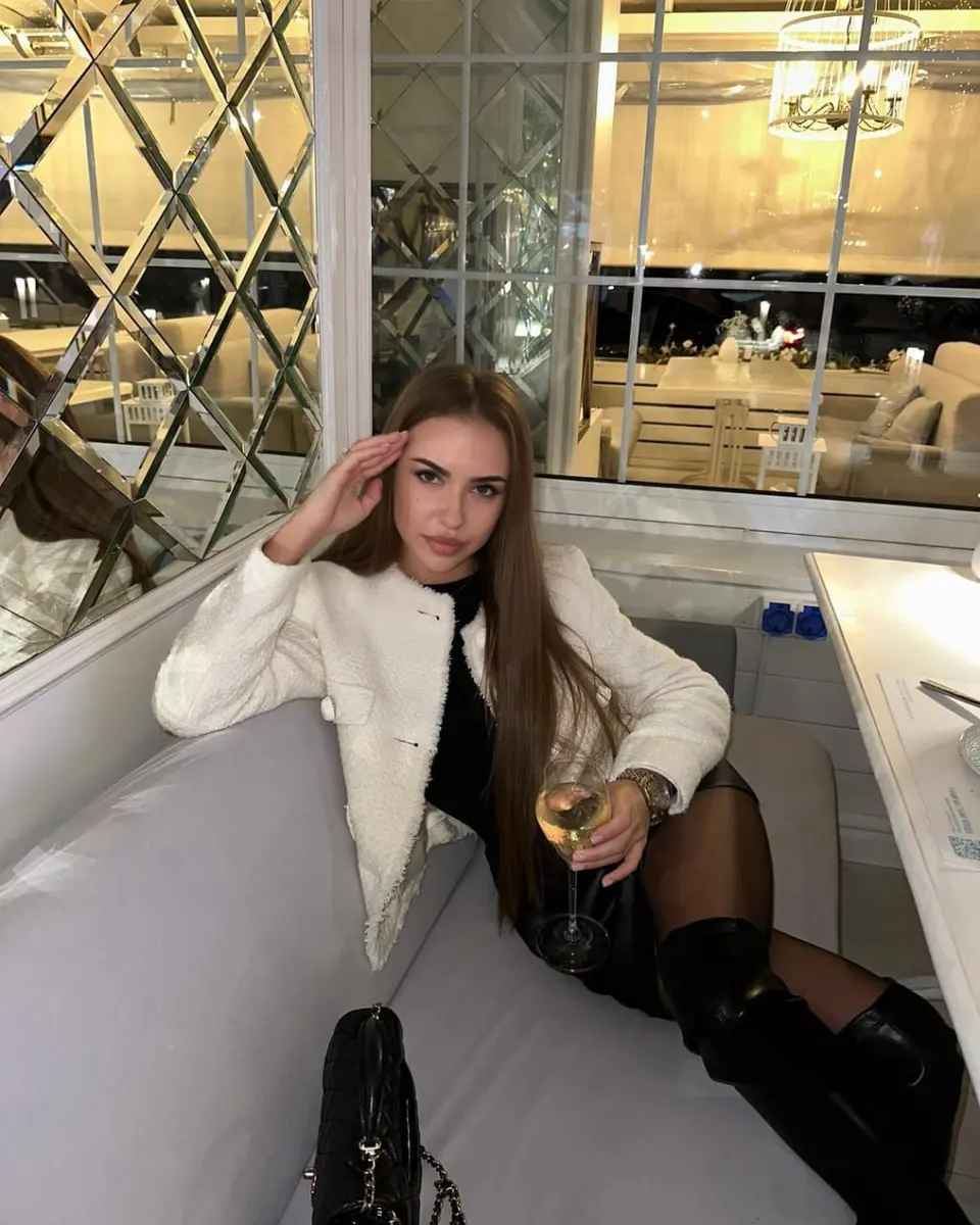 Stefania profile in Dubai