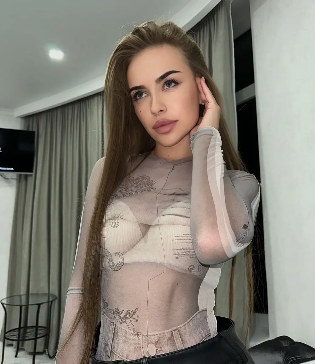 Stefania profile in Dubai